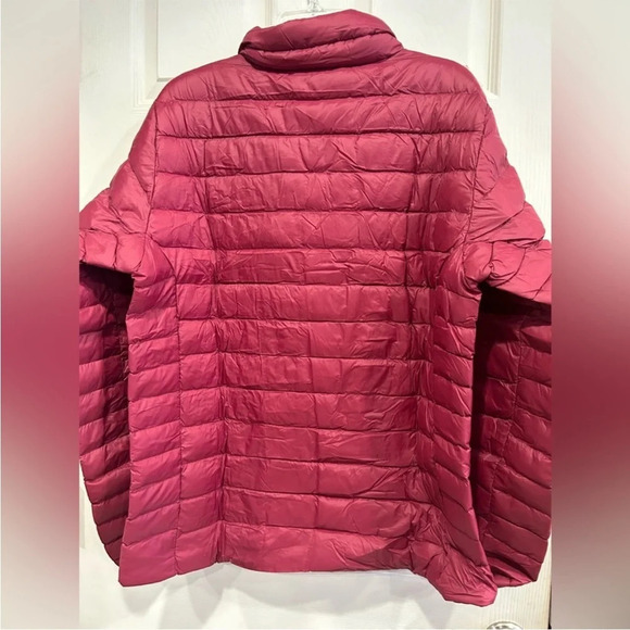 Patagonia Men's XL Down Sweater Puffer Jacket Carmine Red NWT Puff Lightweight - Picture 4 of 12